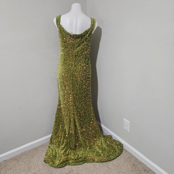XL (10-12+) Faeriesty Chartreuse Green Velvet Off-Shoulder Mermaid Gown Sequins - Picture 2 of 8